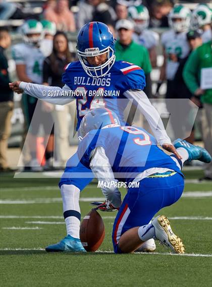 Thumbnail 2 in Folsom vs. St. Mary's (CIF SJS D1 Final) photogallery.