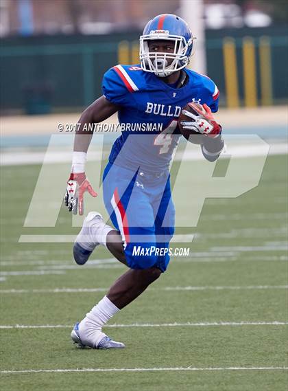 Thumbnail 1 in Folsom vs. St. Mary's (CIF SJS D1 Final) photogallery.