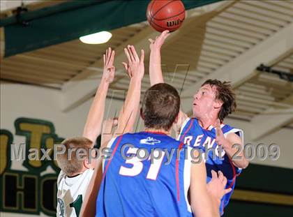Thumbnail 1 in Reno vs. Granite Bay (Mark Macres Tournament) photogallery.