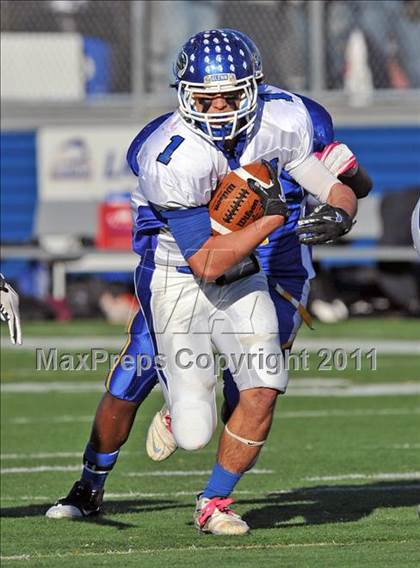 Thumbnail 3 in Roosevelt vs. John Glenn (Long Island Class 4 Final) photogallery.
