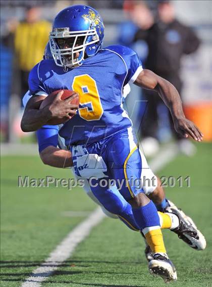 Thumbnail 1 in Roosevelt vs. John Glenn (Long Island Class 4 Final) photogallery.