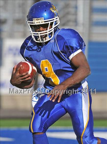 Thumbnail 2 in Roosevelt vs. John Glenn (Long Island Class 4 Final) photogallery.