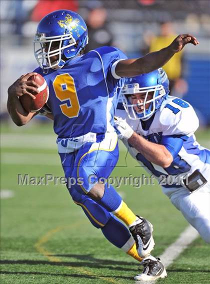 Thumbnail 1 in Roosevelt vs. John Glenn (Long Island Class 4 Final) photogallery.
