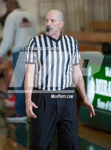 Thumbnail 1 in St. Joseph Notre Dame vs. Carondelet (Mats Tipoff Classic) photogallery.