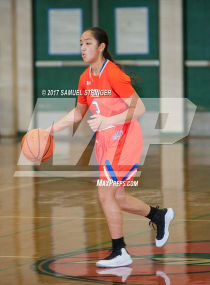 Thumbnail 3 in St. Joseph Notre Dame vs. Carondelet (Mats Tipoff Classic) photogallery.