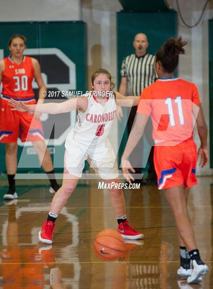 Thumbnail 3 in St. Joseph Notre Dame vs. Carondelet (Mats Tipoff Classic) photogallery.