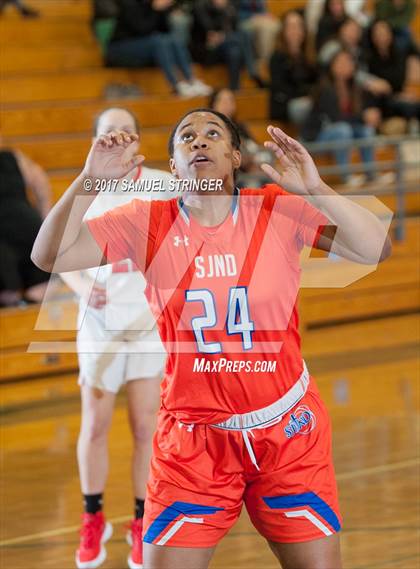 Thumbnail 1 in St. Joseph Notre Dame vs. Carondelet (Mats Tipoff Classic) photogallery.