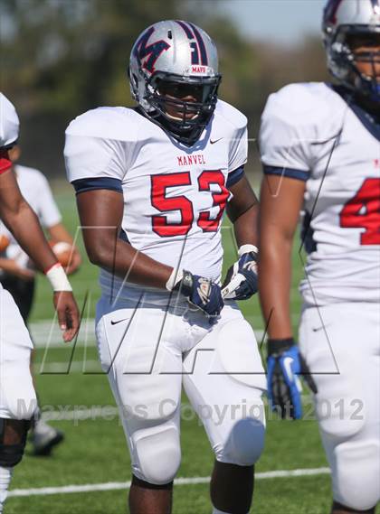 Thumbnail 1 in Manvel vs. Port Arthur Memorial (UIL 5A Division 2 Bi-District Playoff) photogallery.