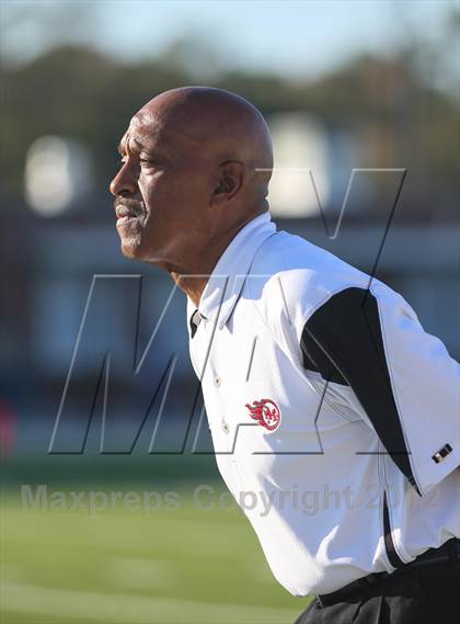 Thumbnail 3 in Manvel vs. Port Arthur Memorial (UIL 5A Division 2 Bi-District Playoff) photogallery.
