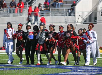Thumbnail 1 in Manvel vs. Port Arthur Memorial (UIL 5A Division 2 Bi-District Playoff) photogallery.