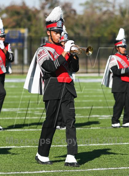 Thumbnail 2 in Manvel vs. Port Arthur Memorial (UIL 5A Division 2 Bi-District Playoff) photogallery.