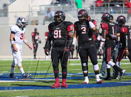 Thumbnail 3 in Manvel vs. Port Arthur Memorial (UIL 5A Division 2 Bi-District Playoff) photogallery.