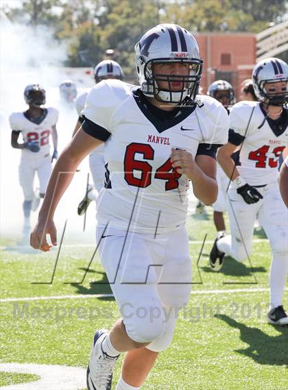 Thumbnail 1 in Manvel vs. Port Arthur Memorial (UIL 5A Division 2 Bi-District Playoff) photogallery.