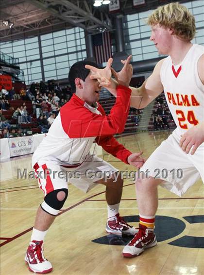 Thumbnail 3 in Sacred Heart Prep vs. Palma (CIF CCS D4 Final) photogallery.
