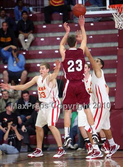 Thumbnail 2 in Sacred Heart Prep vs. Palma (CIF CCS D4 Final) photogallery.