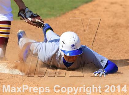 Thumbnail 2 in Calexico vs. San Diego (64th Annual San Diego Lions Tournament) photogallery.