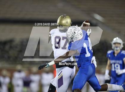 Thumbnail 2 in Christian Brothers vs. Rockhurst (MSHSAA Class 6 Show-Me Bowl) photogallery.