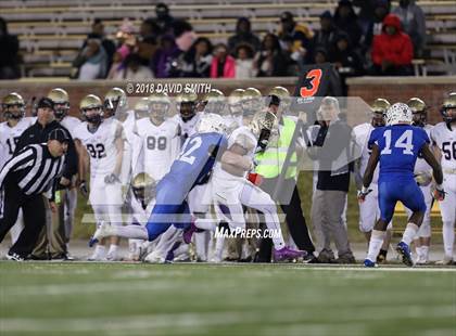 Thumbnail 3 in Christian Brothers vs. Rockhurst (MSHSAA Class 6 Show-Me Bowl) photogallery.