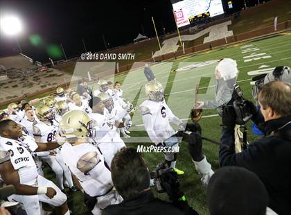 Thumbnail 2 in Christian Brothers vs. Rockhurst (MSHSAA Class 6 Show-Me Bowl) photogallery.