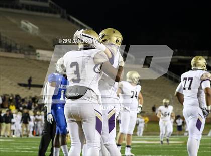 Thumbnail 2 in Christian Brothers vs. Rockhurst (MSHSAA Class 6 Show-Me Bowl) photogallery.