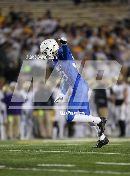 Thumbnail 3 in Christian Brothers vs. Rockhurst (MSHSAA Class 6 Show-Me Bowl) photogallery.