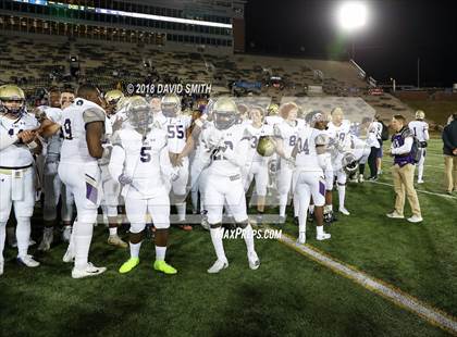 Thumbnail 3 in Christian Brothers vs. Rockhurst (MSHSAA Class 6 Show-Me Bowl) photogallery.