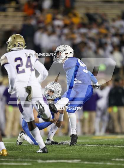 Thumbnail 3 in Christian Brothers vs. Rockhurst (MSHSAA Class 6 Show-Me Bowl) photogallery.
