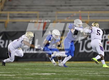 Thumbnail 3 in Christian Brothers vs. Rockhurst (MSHSAA Class 6 Show-Me Bowl) photogallery.