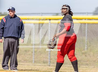Thumbnail 1 in St. Pauls vs. Hoke County (Robeson County Slugfest) photogallery.