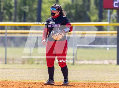 Thumbnail 3 in St. Pauls vs. Hoke County (Robeson County Slugfest) photogallery.
