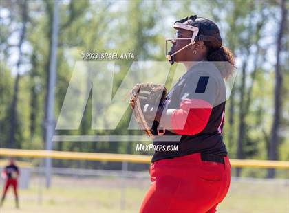 Thumbnail 2 in St. Pauls vs. Hoke County (Robeson County Slugfest) photogallery.