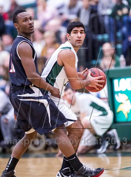 Thumbnail 3 in Loudoun Valley vs Heritage (VHSL Region II Quarterfinal) photogallery.