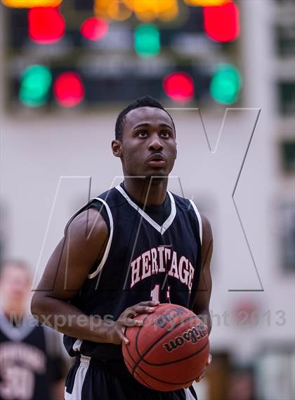 Thumbnail 1 in Loudoun Valley vs Heritage (VHSL Region II Quarterfinal) photogallery.