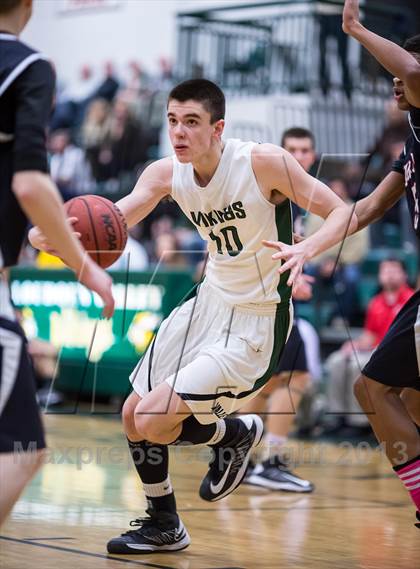Thumbnail 1 in Loudoun Valley vs Heritage (VHSL Region II Quarterfinal) photogallery.