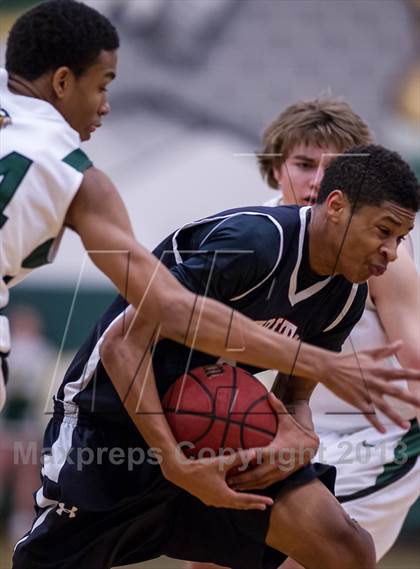 Thumbnail 1 in Loudoun Valley vs Heritage (VHSL Region II Quarterfinal) photogallery.