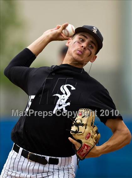 Thumbnail 2 in St. Thomas Catholic vs St. Pius X (TAPPS 5A Semifinal) photogallery.