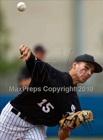 Thumbnail 3 in St. Thomas Catholic vs St. Pius X (TAPPS 5A Semifinal) photogallery.