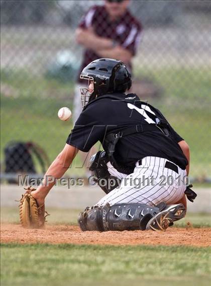 Thumbnail 2 in St. Thomas Catholic vs St. Pius X (TAPPS 5A Semifinal) photogallery.