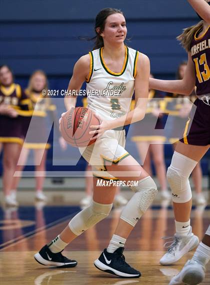 Thumbnail 2 in Lexington vs. Fairfield (UIL 3A Regional Final) photogallery.