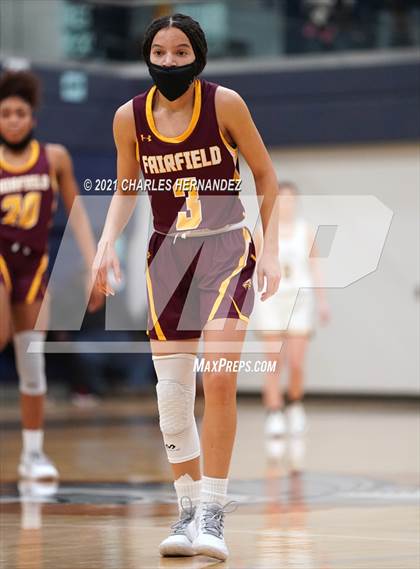 Thumbnail 2 in Lexington vs. Fairfield (UIL 3A Regional Final) photogallery.