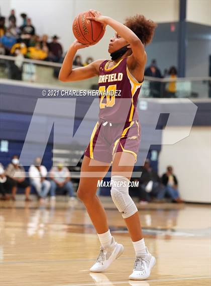 Thumbnail 1 in Lexington vs. Fairfield (UIL 3A Regional Final) photogallery.
