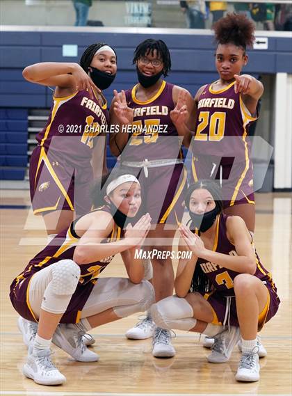 Thumbnail 1 in Lexington vs. Fairfield (UIL 3A Regional Final) photogallery.
