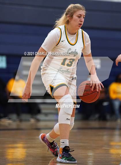 Thumbnail 1 in Lexington vs. Fairfield (UIL 3A Regional Final) photogallery.