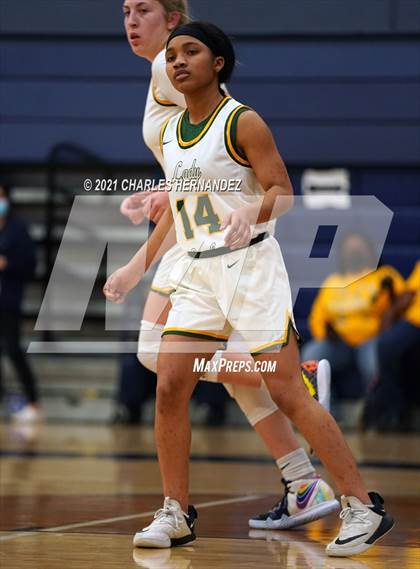 Thumbnail 1 in Lexington vs. Fairfield (UIL 3A Regional Final) photogallery.