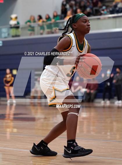 Thumbnail 3 in Lexington vs. Fairfield (UIL 3A Regional Final) photogallery.