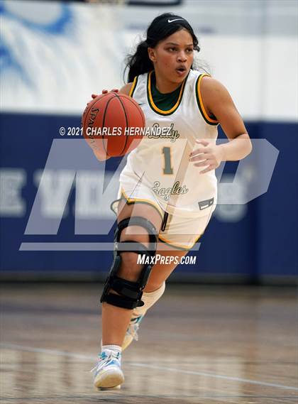 Thumbnail 2 in Lexington vs. Fairfield (UIL 3A Regional Final) photogallery.