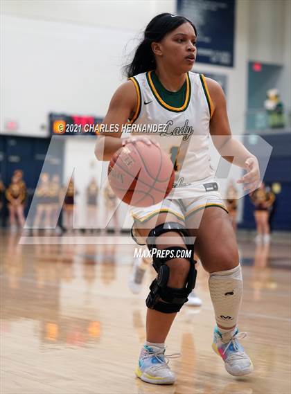 Thumbnail 1 in Lexington vs. Fairfield (UIL 3A Regional Final) photogallery.