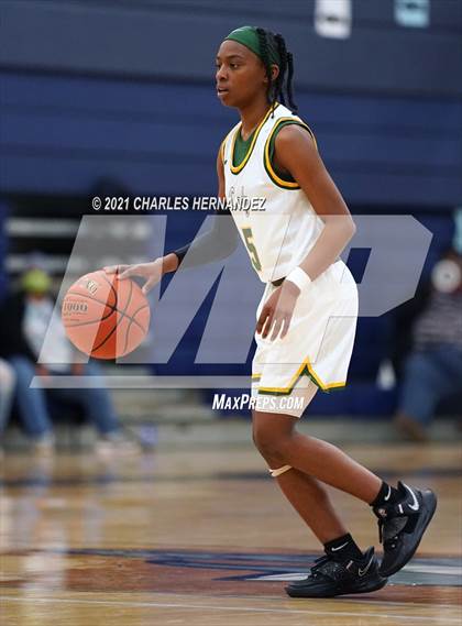 Thumbnail 1 in Lexington vs. Fairfield (UIL 3A Regional Final) photogallery.