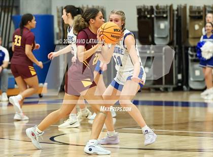 Thumbnail 3 in Windsor @ Poudre photogallery.