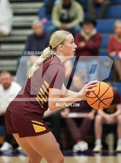 Thumbnail 2 in Windsor @ Poudre photogallery.